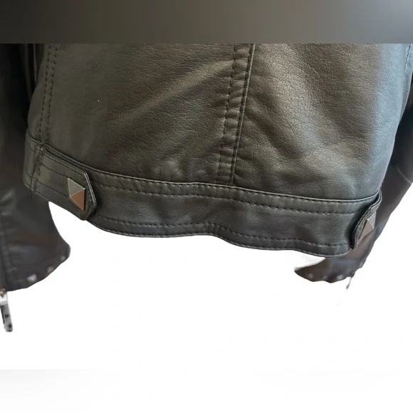 NWT 90s BLACK STUDDED MOTO JACKET ROCKABILLY VEGAN LEATHER JESSICA SIMPSON SZ XL - Picture 9 of 11